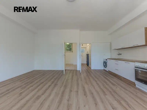 Prodej bytu 2+kk 43 m²