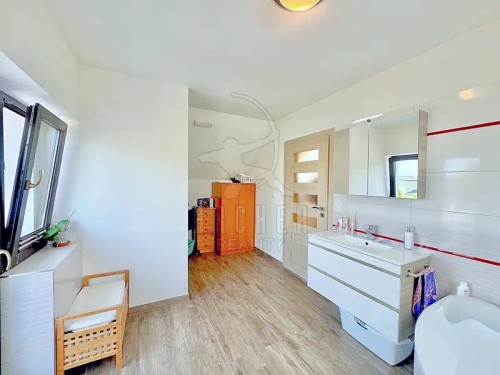 Prodej domu 166 m², pozemek 1110 m²