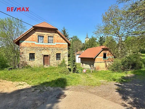 Prodej domu 415 m², pozemek 5925 m²