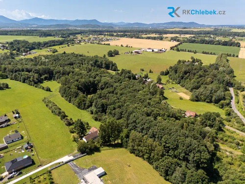 Prodaný dům 198 m², pozemek 11837 m²