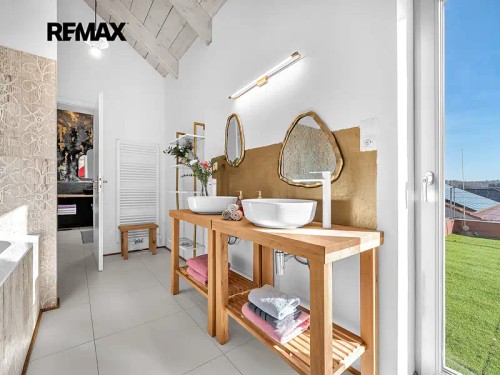 Prodej domu 213 m², pozemek 1614 m²
