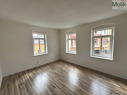 Prodej domu 445 m², pozemek 383 m²