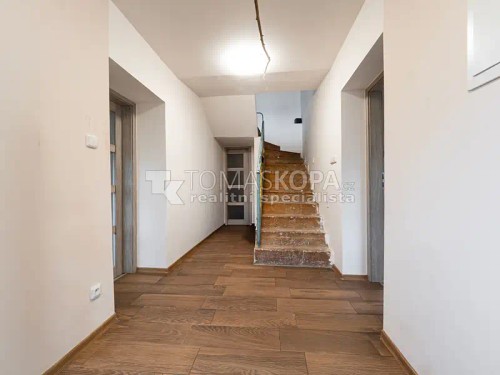 Prodej domu 157 m², pozemek 743 m²