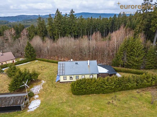Prodej chalupy 178 m², pozemek 25612 m²