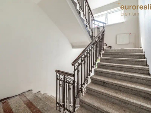 Prodej domu 360 m², pozemek 11 m²