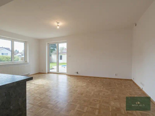 Prodej domu 240 m², pozemek 1011 m²