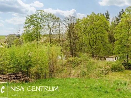 Prodej stavebního pozemku 1849 m²