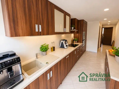 Prodej bytu 4+1 122 m²
