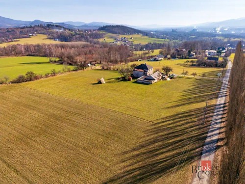 Prodej stavebního pozemku 1263 m²