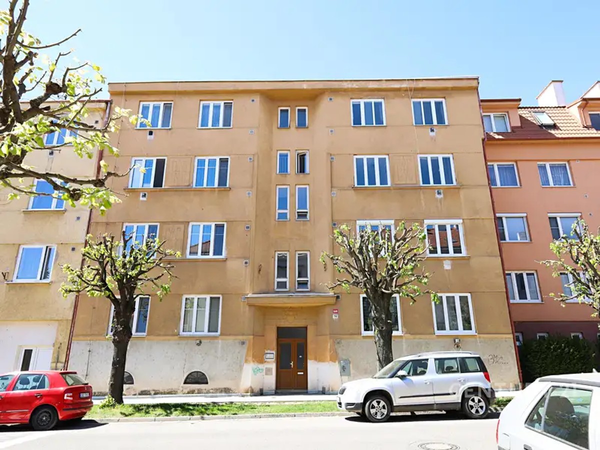 estate image