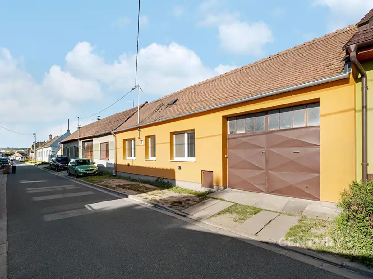 Prodej domu 90 m², pozemek 831 m²