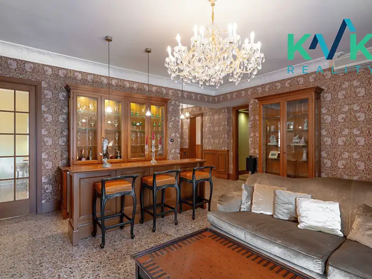 U Imperiálu, Karlovy Vary