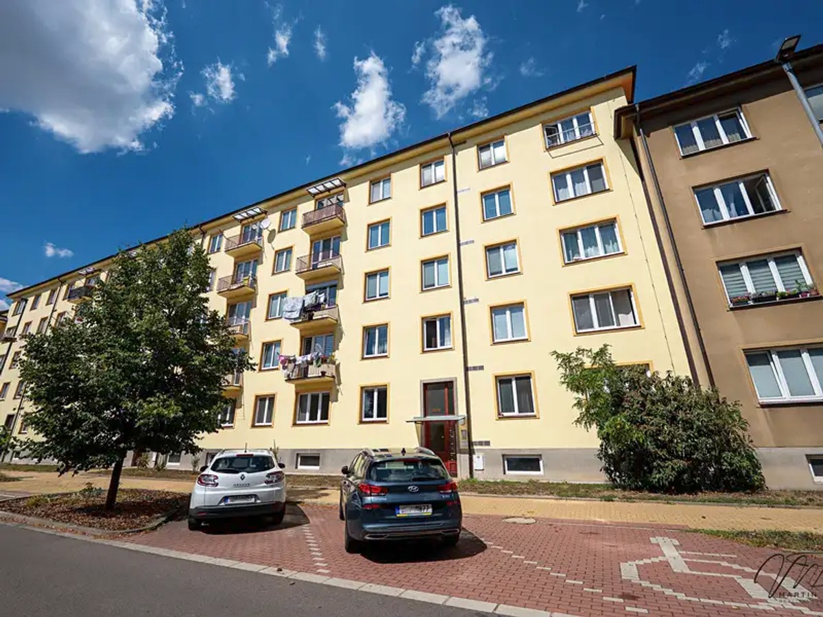 Benešovo náměstí, Pardubice