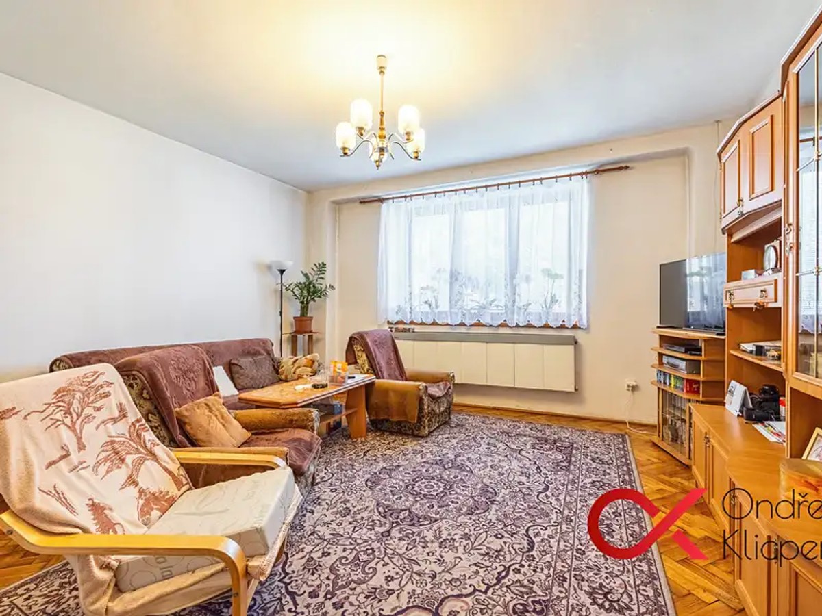 Husova, Sadská – fotografie 4