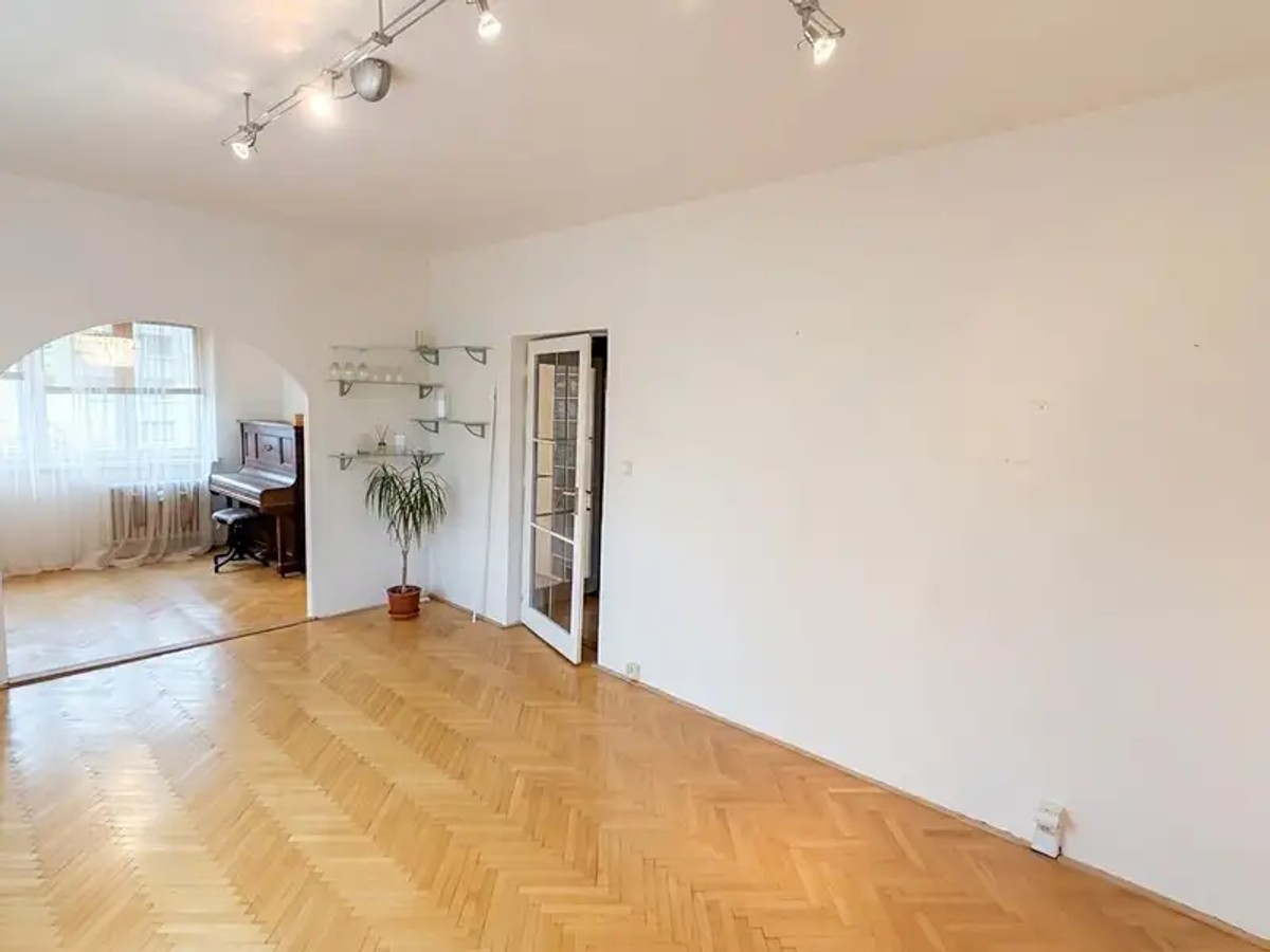 Bělehradská 2213, Kladno – fotografie 2
