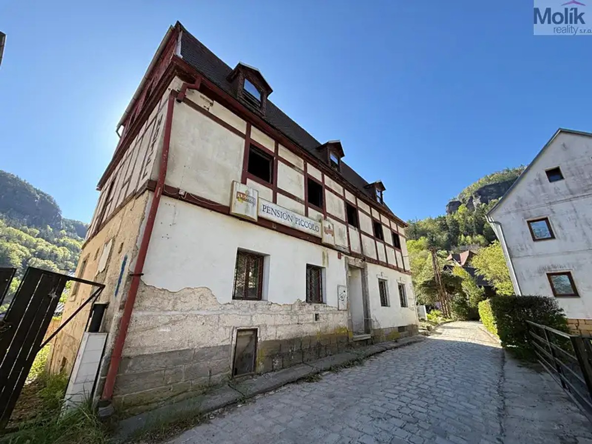 Prodej domu 234 m², pozemek 326 m²