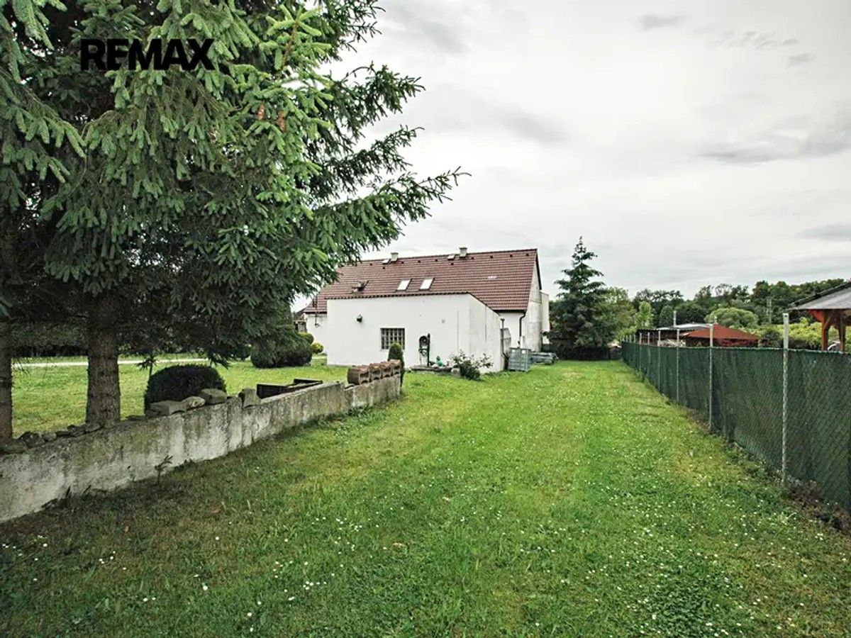 estate image