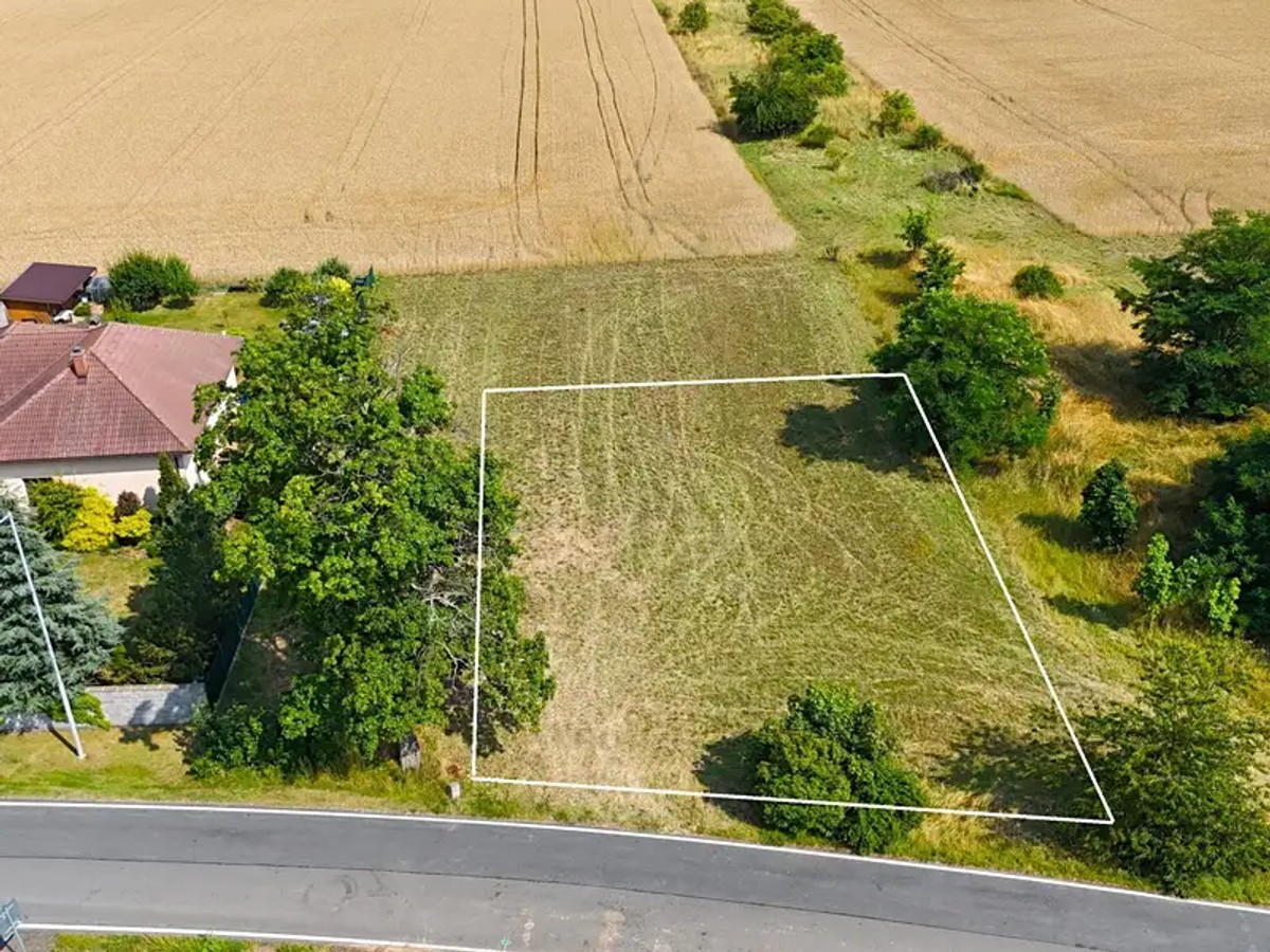 Stavební pozemek 750&nbsp;m²