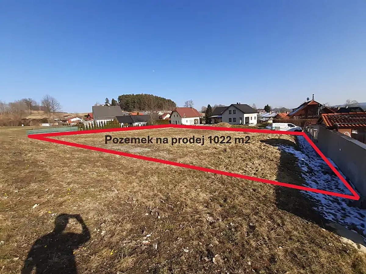 Stavební pozemek 1022 m²