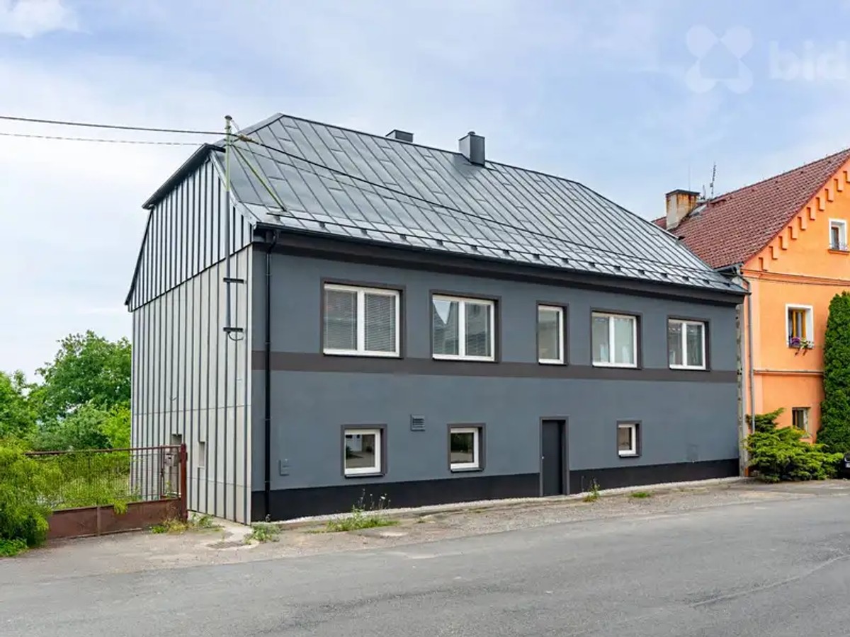 Dům 350 m²