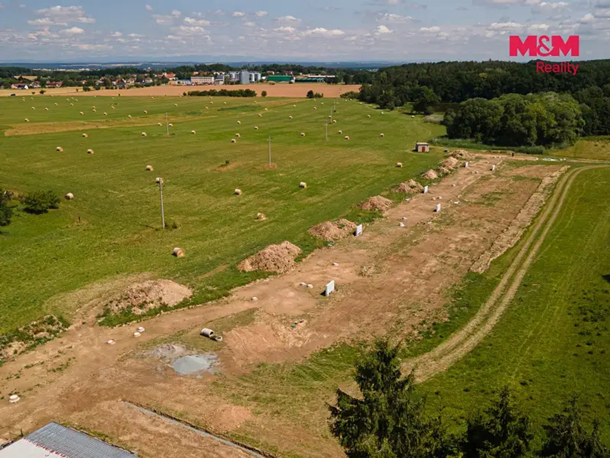 Urbanice, okres Pardubice – fotografie 3