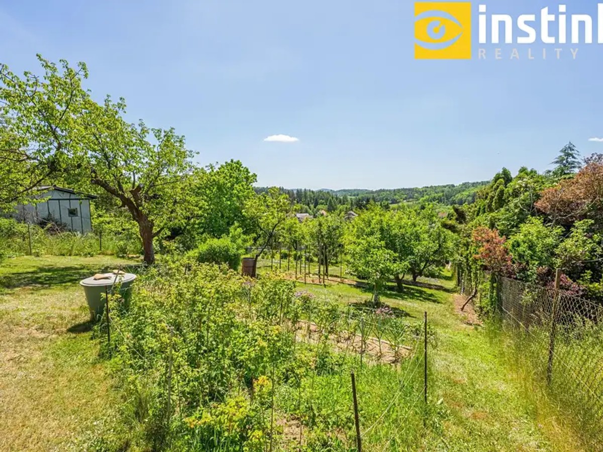 Stavební pozemek 1269 m²