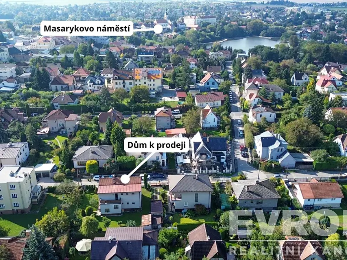 Petra Fastra, Říčany