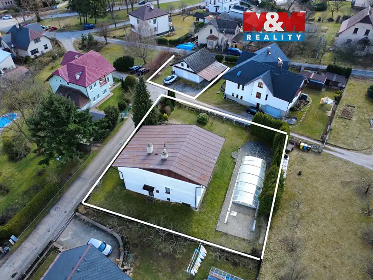 Prodej domu 300 m², pozemek 1340 m²
