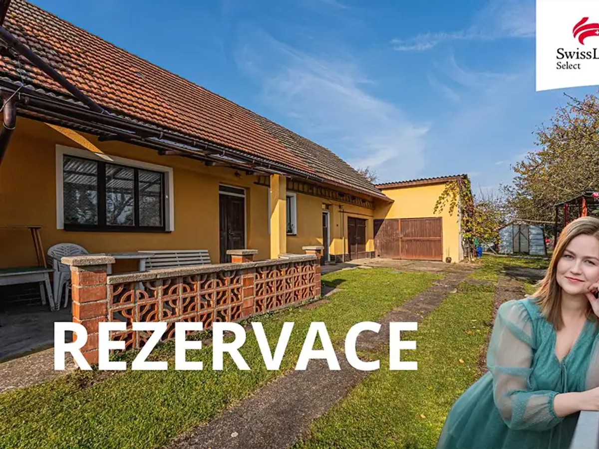 Hlušice, okres Hradec Králové