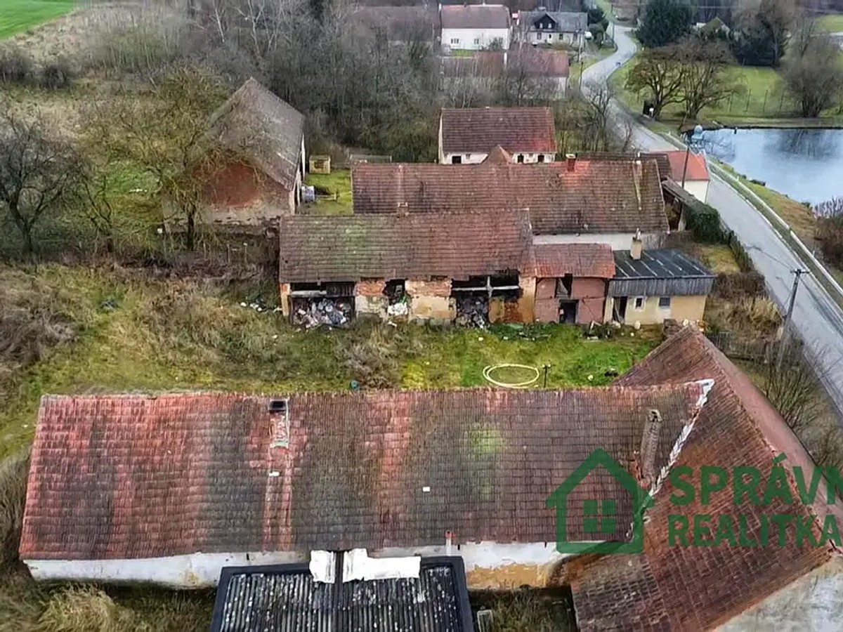 estate image