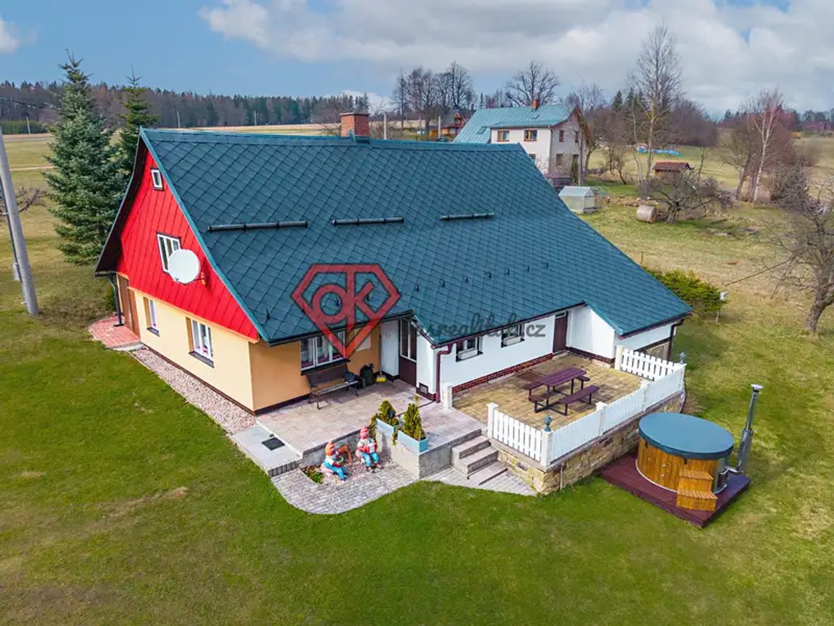 Prodej domu 115 m², pozemek 26714 m²