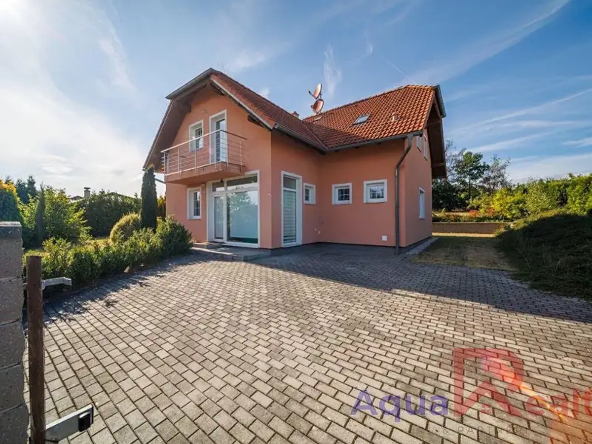 Dům 206 m²