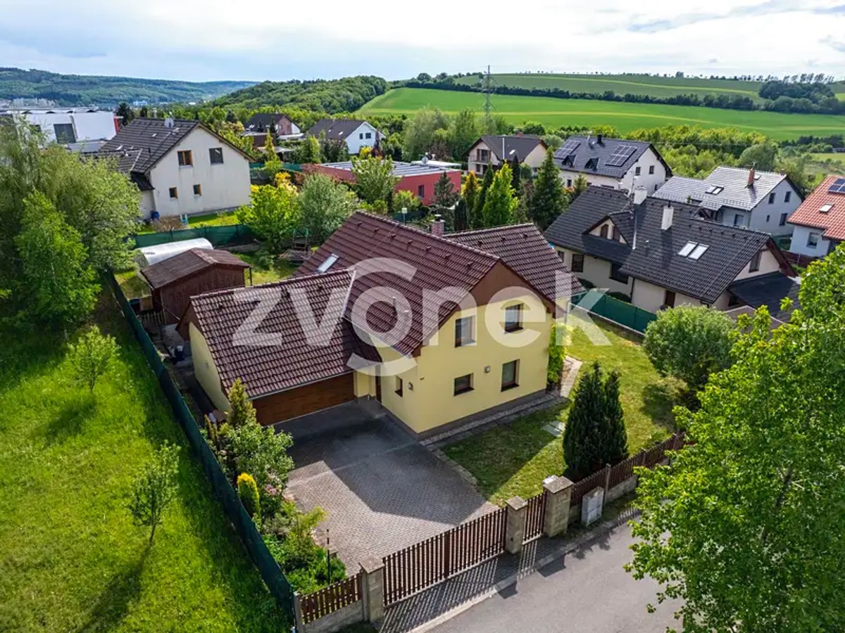 Prodej domu 186 m², pozemek 914 m²