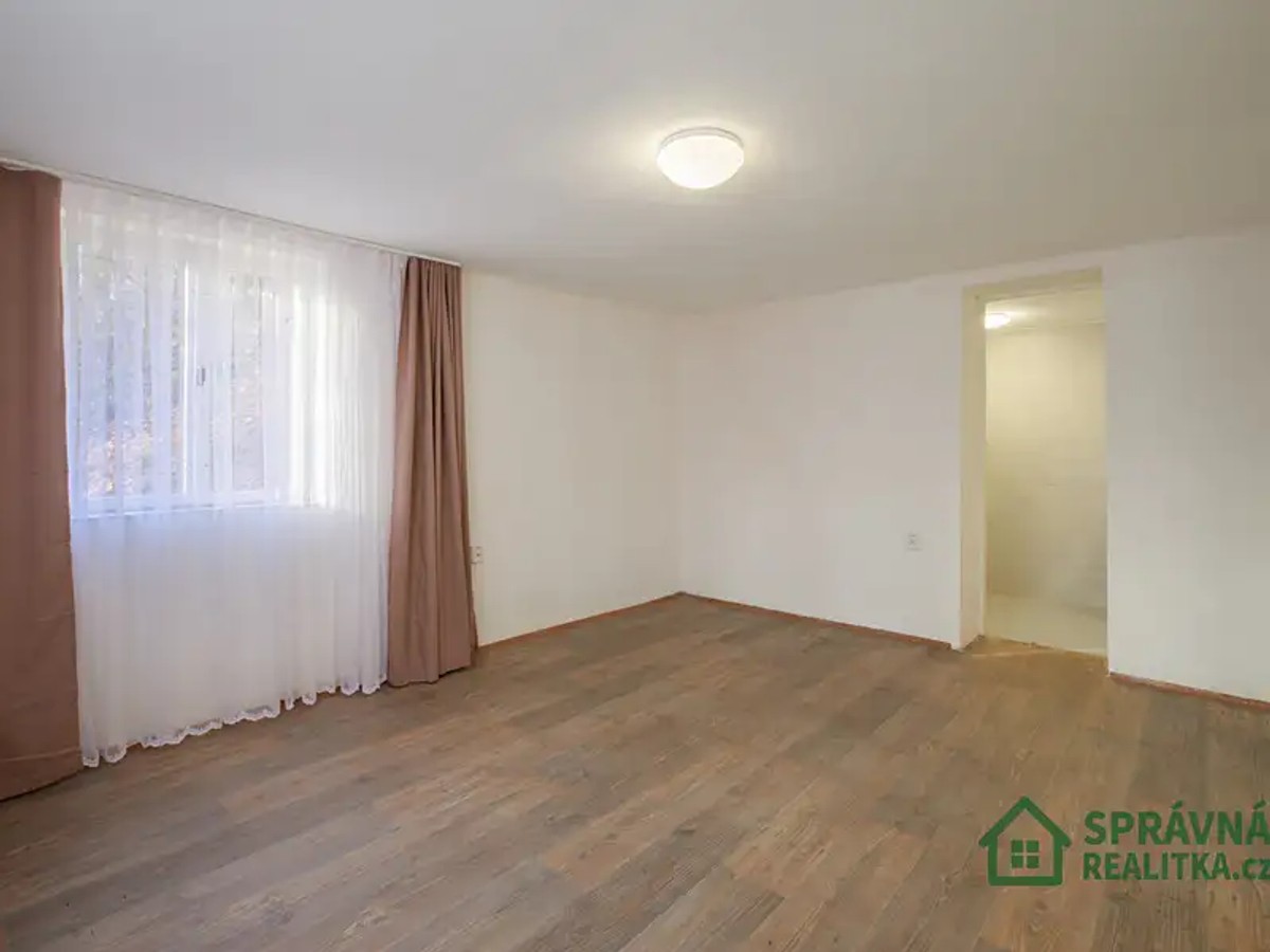 Útušice, okres Plzeň-jih – fotografie 2