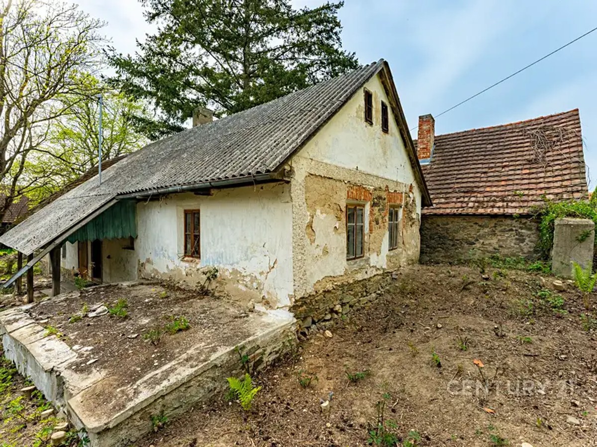 Loket, okres Benešov – fotografie 3