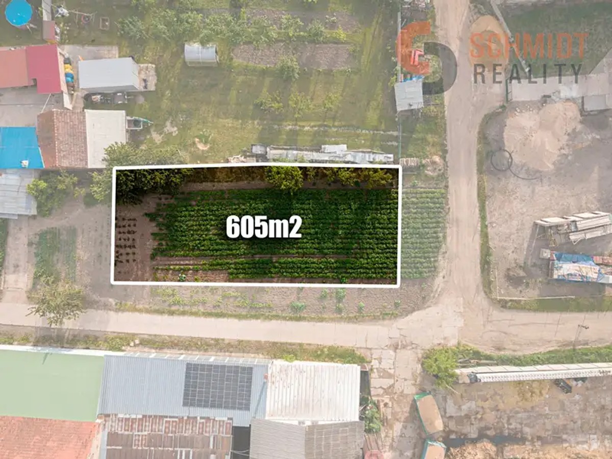 Stavební pozemek 665 m²