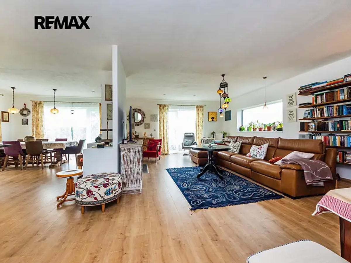 Prodej domu 250 m², pozemek 1469 m²