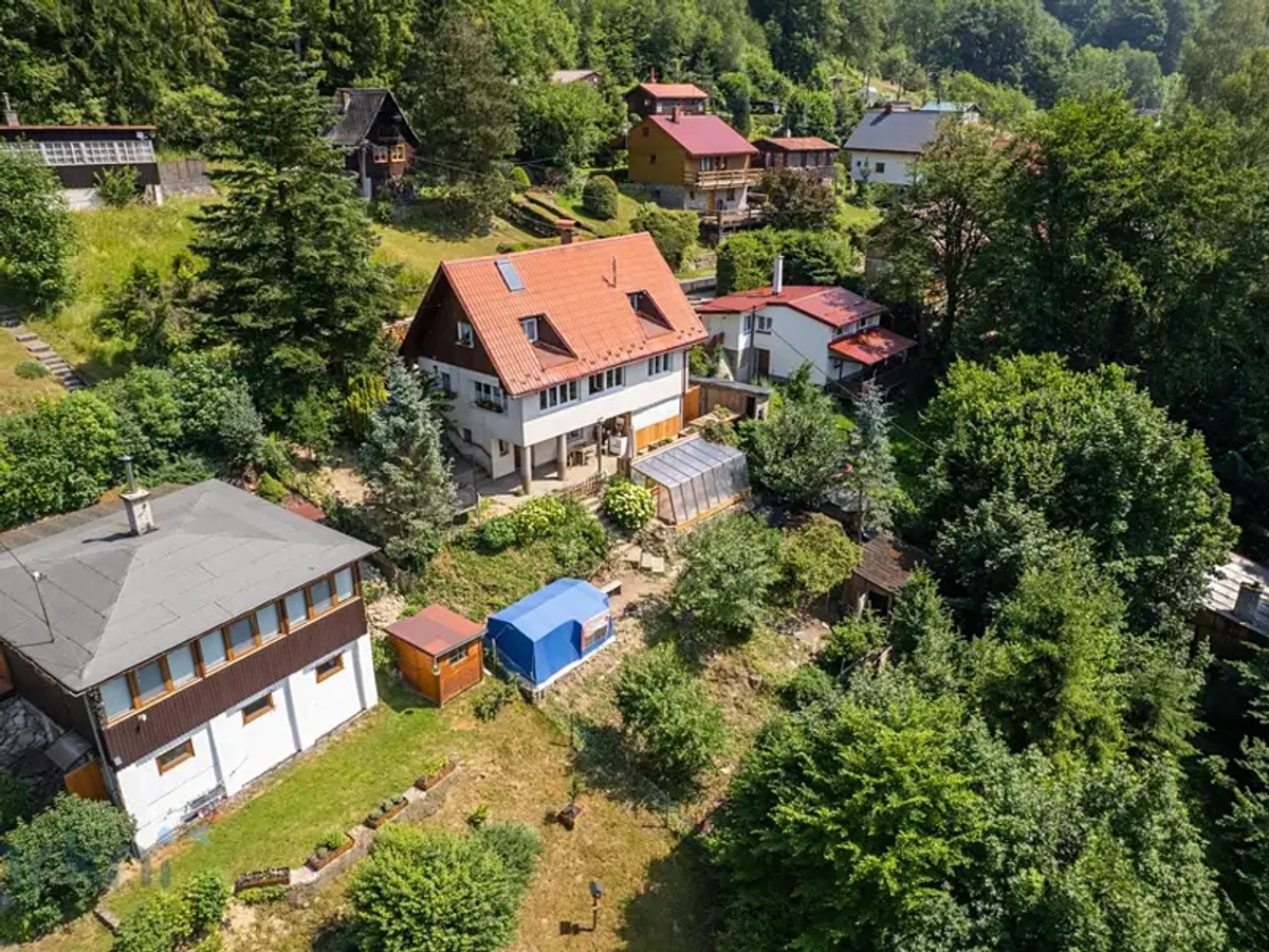 Krásná 211, Krásná