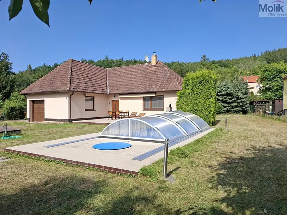 Pnětluky 5, Pnětluky – fotografie 4