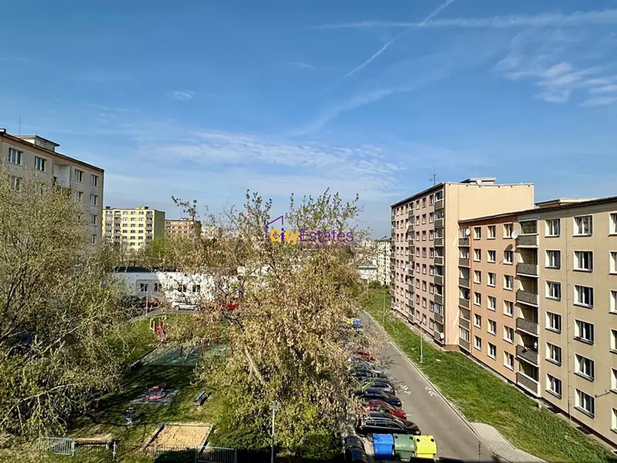 nám. Petra Obrovce 2261, Louny – fotografie 5