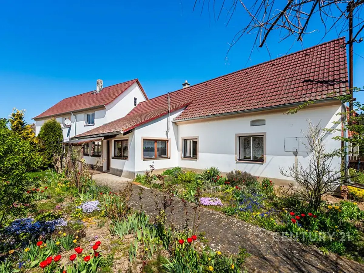 Prodej domu 164 m², pozemek 1608 m²