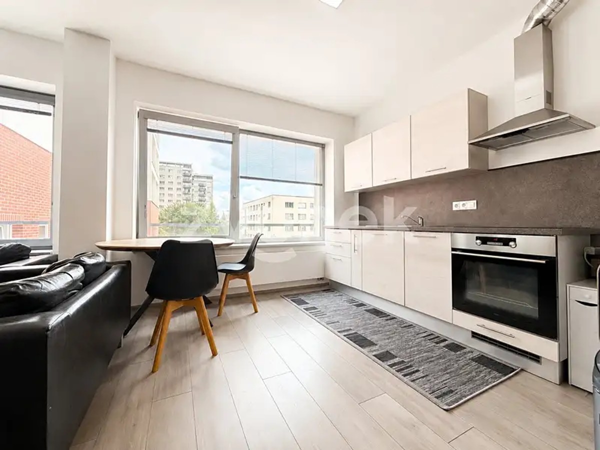 Lorencova 3791, Zlín – fotografie 5