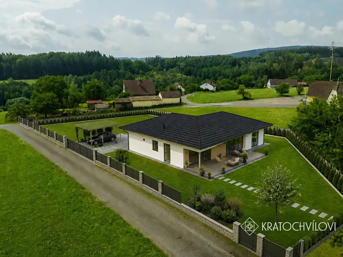Albrechtice nad Vltavou, okres Písek – fotografie 3