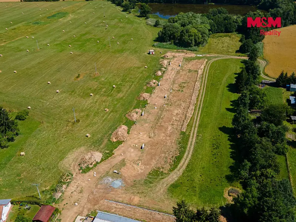 Urbanice, okres Pardubice – fotografie 4