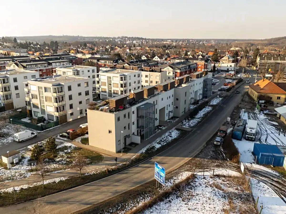 estate image