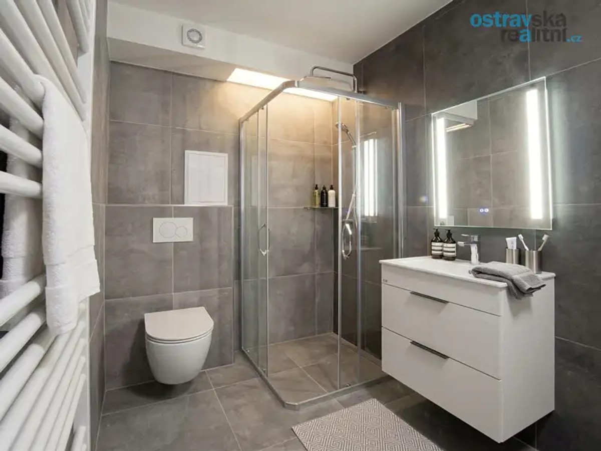 Na Lánech 250, Ostrava – fotografie 4
