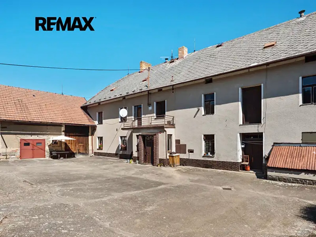 Dům 299 m²