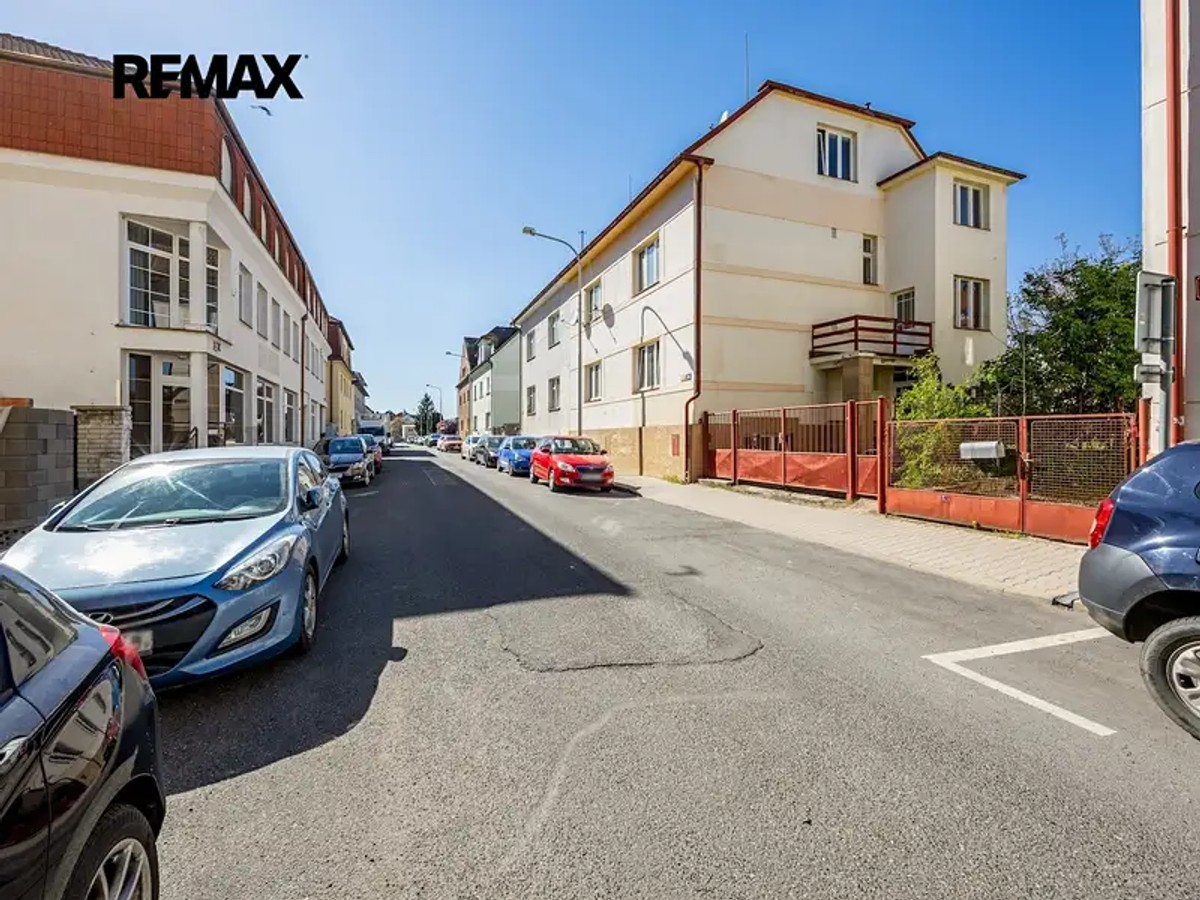 Prodej domu 221 m², pozemek 448 m²