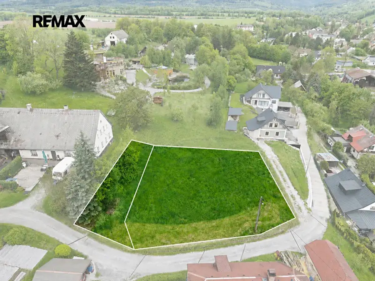 Stavební pozemek 740 m²