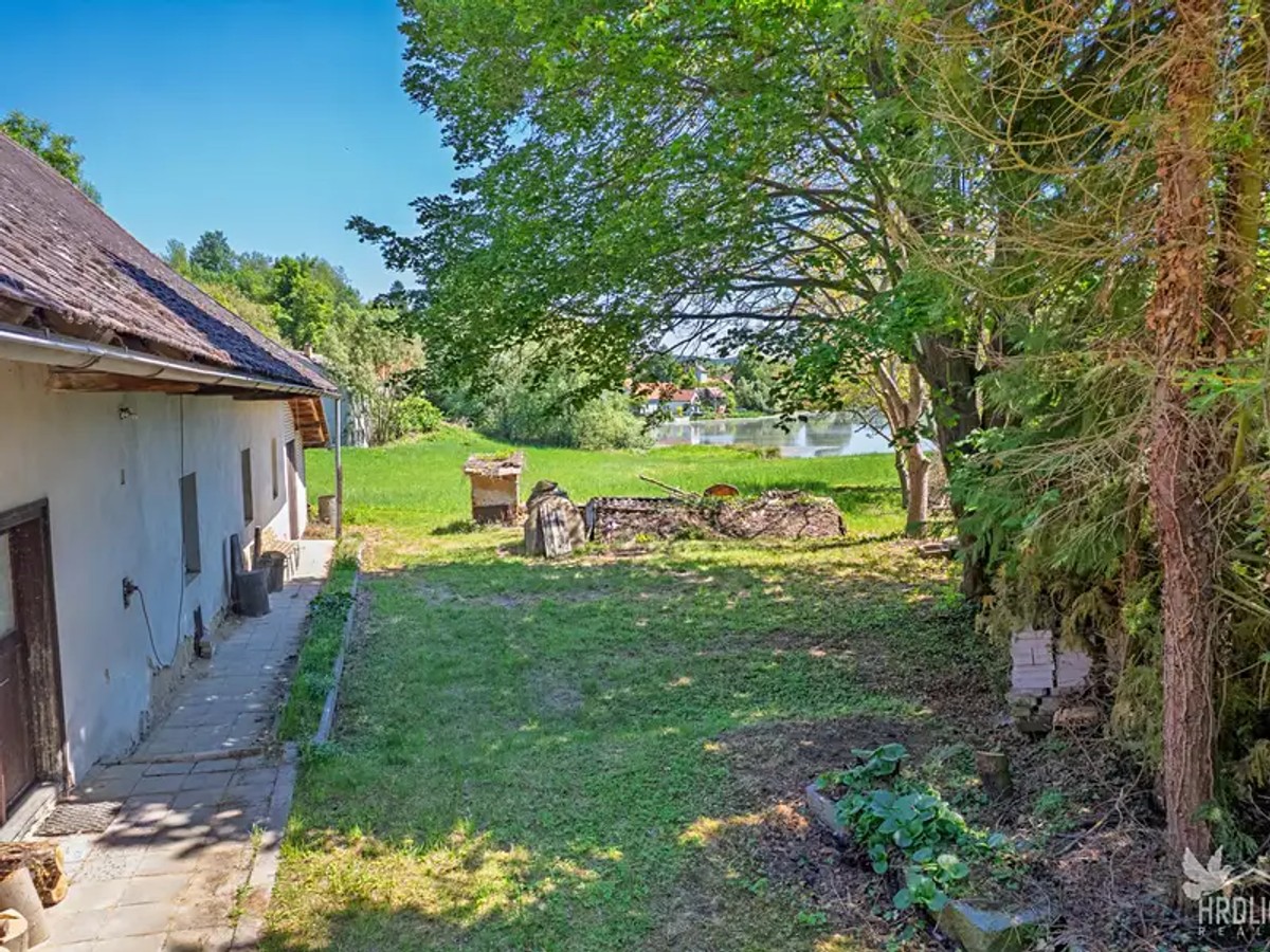 Krty-Hradec, okres Strakonice – fotografie 2